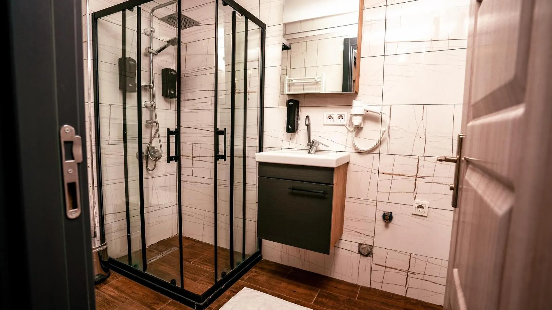 Neva Residence Istanbul Aparthotel